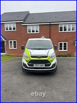 Ford transit custom camper vans motorhomes scene view roof