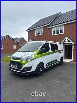 Ford transit custom camper vans motorhomes scene view roof