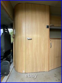 Iveco Daily 2001 Camper Van / Motor Home Interior