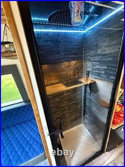 MOTORHOME, RV, Mercedes Benz Sprinter Van Conversion