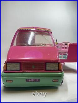 Vintage Mattel 1988 Pink Barbie Western Fun Motor Home Camper Van RV LOT withDolls